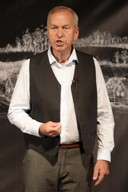 Godajom mi Helmut - Teatr Korez